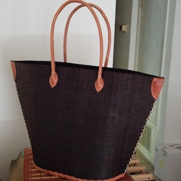 Handmade Raffia Large Tote Bag - Picture 4 of 5